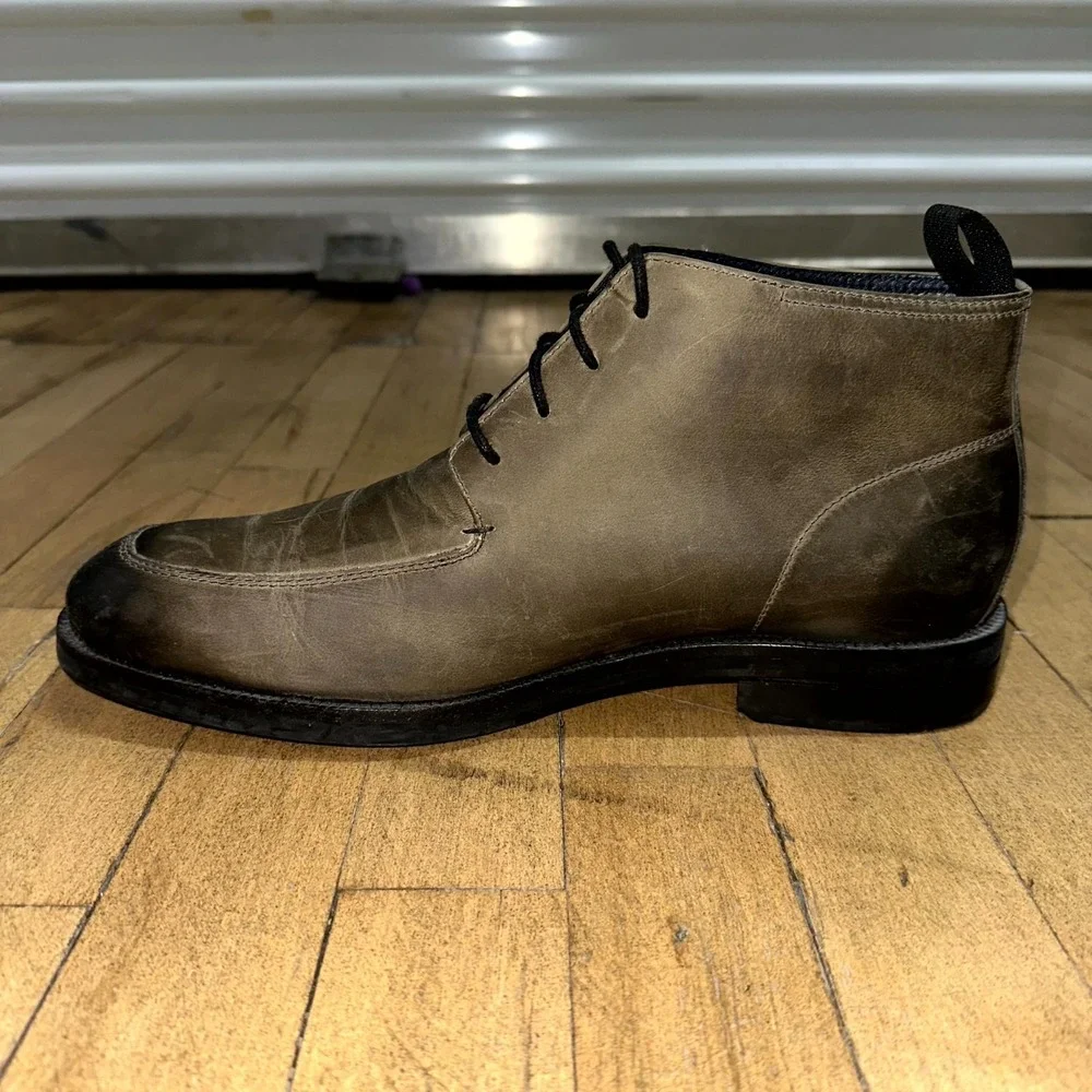 Cole Haan Chukka Boots Men's 9 Gray Black Leather Wagner Grand Apron Lace‎ Up